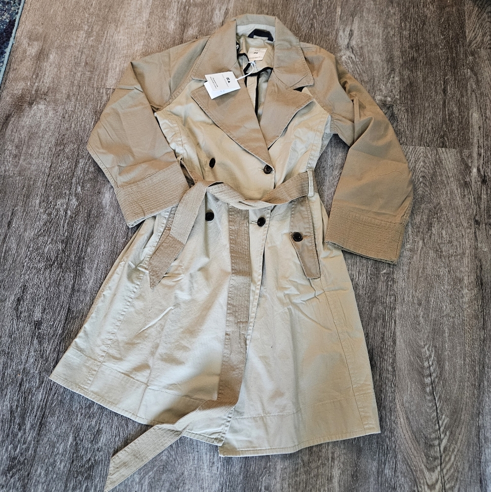 Brand New Free Assembly Trench Coat LARGE